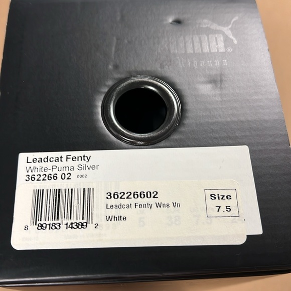 NWT! Puma x Rihanna Leadcst Fenty Slide- sold out everywhere! - Picture 4 of 4